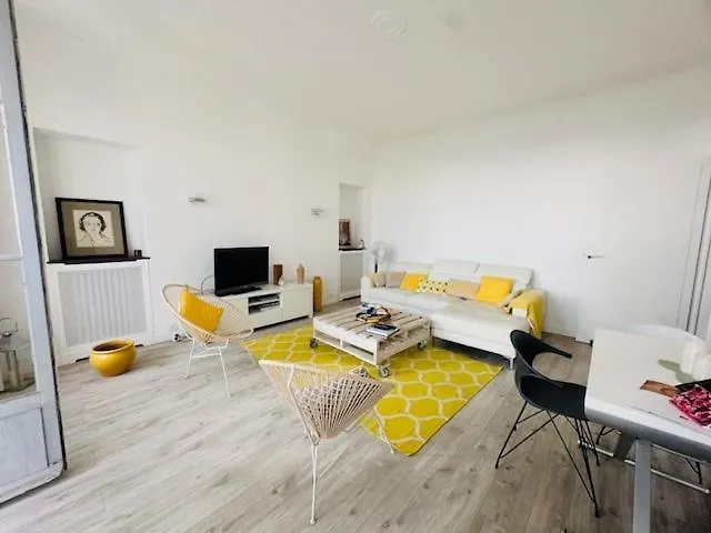 Apartment Appartement Roi Albert Cannes France