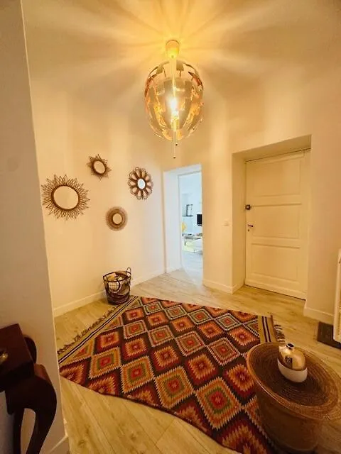 Apartment Appartement Roi Albert Cannes